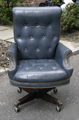 Tufted high back executive leather office chair 