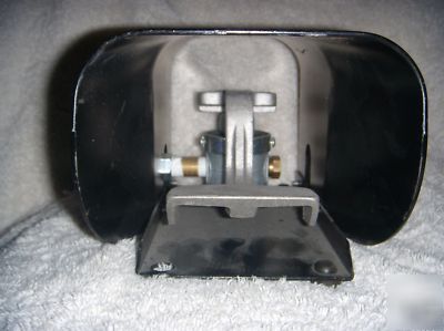 Humphreys model 250F manual foot valve / foot pedal