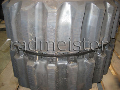 A set of 2 used rubber tracks for bobcat 864, T200
