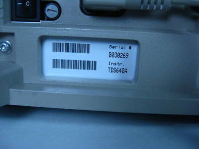 Tektronix TDS640A oscilloscope 500 mhz 4CH 2 gs/s 2F