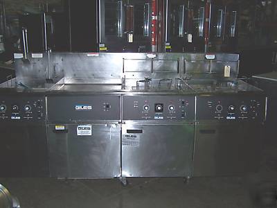 Giles six basket 170LB wells commercial kitchen fryer 