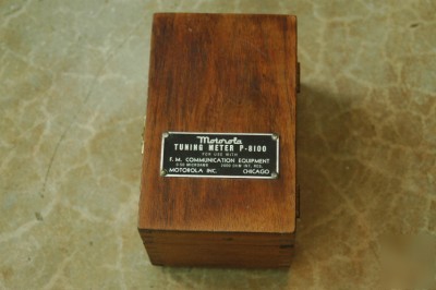 Vintage motorola tuning meter p-8100 fm comm equipment