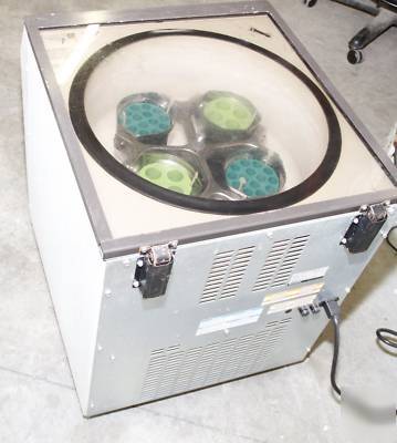 Beckman gpkr refrigerated centrifuge digital display 