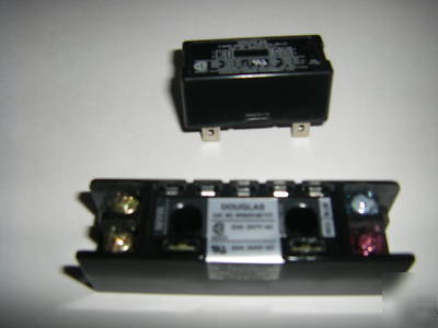 Douglas lighting relay WR6321