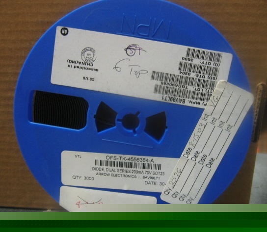 Reel of 2576 BAV99LT1 diode switch ss dual 70V SOT23