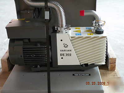 New varian 959 mass spectrometer helium leak detector