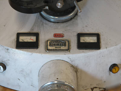 Carl zeiss microscope with 5 objectives 