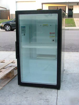 Beverage air countertop glass refrigerator soda cooler 