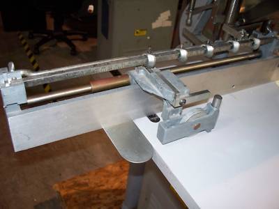 Challenge EH3A hydraulic 3-hole paper drill