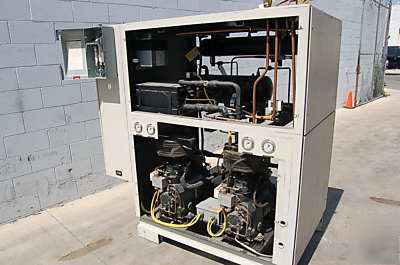 Cincinnati sub-zero-vertical-thermal-shock-chamber csz