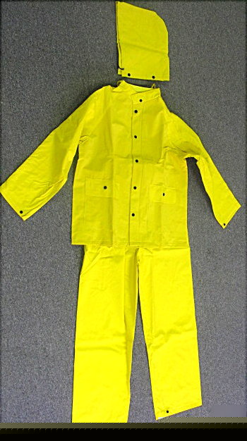 New lacrosse yellow 3 piece rain/ chemical suit medium 