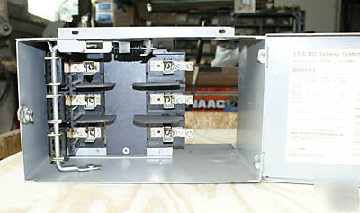 Siemens ite BOS14351 30 amp bus duct switch plug