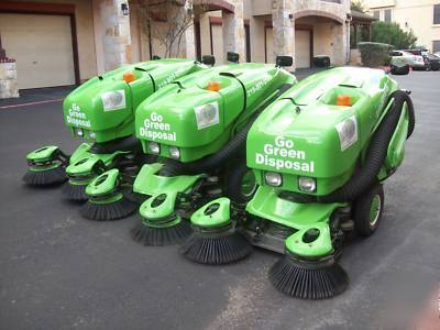 Green machine 414RS 3 parkinglot-indoor garage sweepers