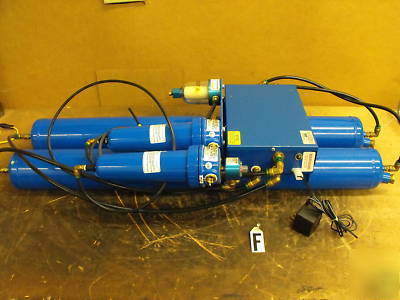 Parker balston analytical gas system model# 64-20 
