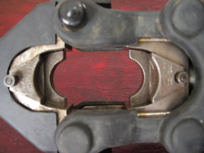 Huskie rec-3610 15 ton hydraulic crimper robo crimp