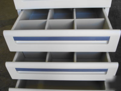 Midmark 5 drawer mobile cart 24X24 pebble gray 