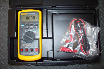 New fluke 787 process meter w/hard case, brand 