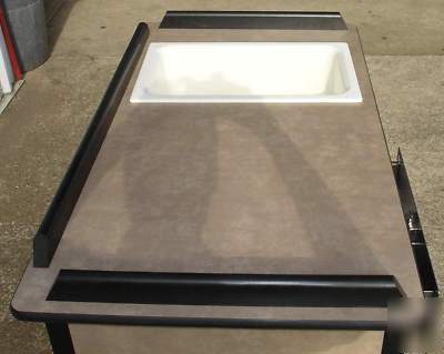 Used lakeside mobile drink / snack serving cart cabinet