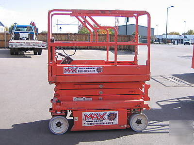 3246 E2 jlg - 32' scissor lift - ariel work platform