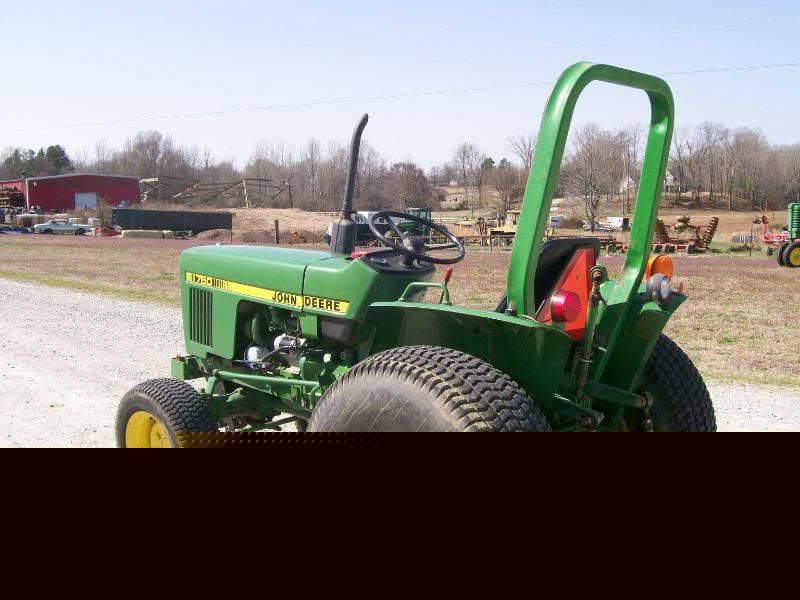 John deere 750 4X4 compact utility tractor turf tires