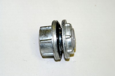 3/4 inch insulated water tight hubs zinc ---lot of 8---