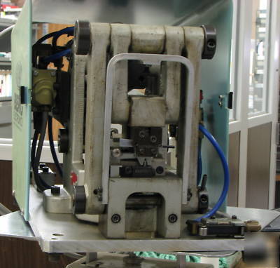 Berg PV250A pneumatic crimping machine used
