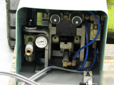 Berg PV250A pneumatic crimping machine used