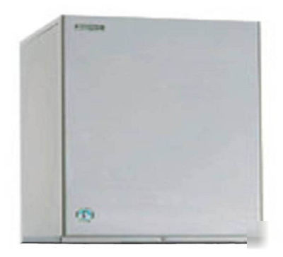 Hoshizaki ice maker- model km-900MWH -never used