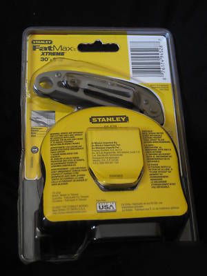 Stanley fat max measuring tape w/ lockback knife