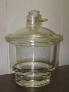 Pyrex large size vacuum desiccator with st sleeve