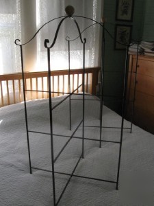 Set of 2 metal retail display collapsible fixtures