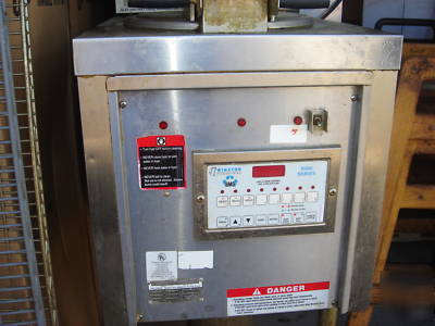 Winston industries 8000 series kfc fryer 6HEAD 56PCS 