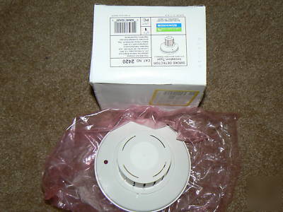 Edwards smoke detector ionization type model 2420