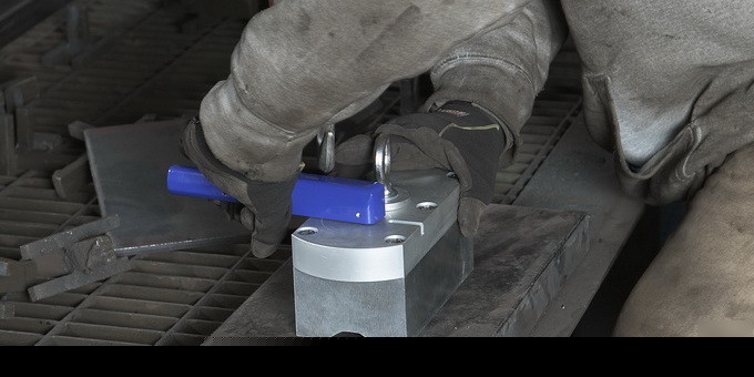Magswitch dual-70MM heavy duty magnetic lifter