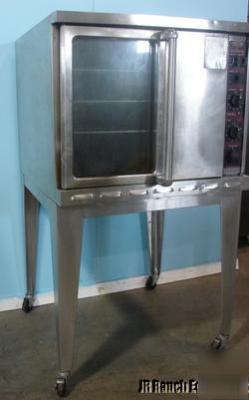 Dcs convection oven on stand, natural gas