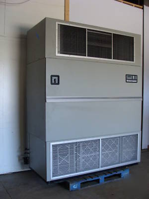 Liebert system 3 commercial cooling system + condenser
