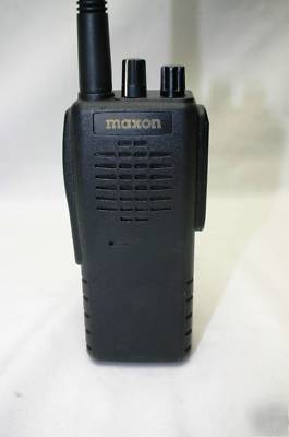 Maxon sp-330 battery, charger, antenna, extras