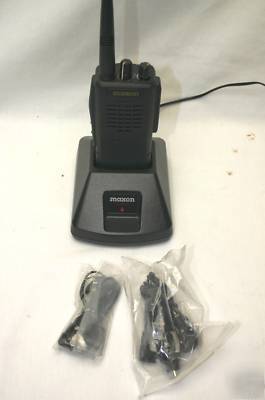 Maxon sp-330 battery, charger, antenna, extras