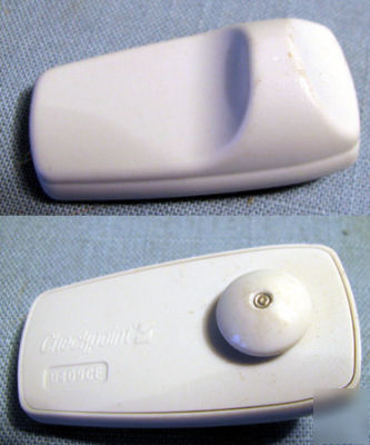 3950 lot checkpoint clothing hard security tags w/pins