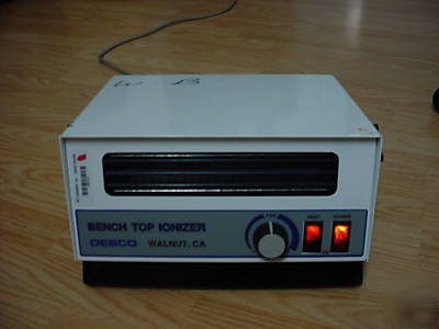 Desco A60408-1 bench top ionizer 