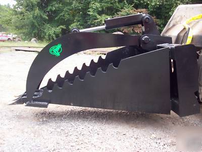 Extreme stump grapple bobcat skid steer loader