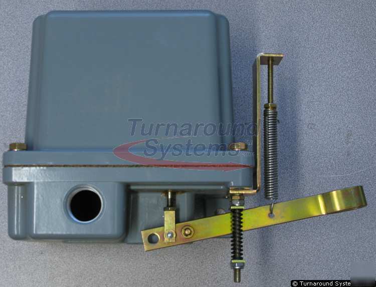 New square d 9038AW1 float switch, alternator, 