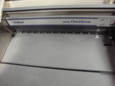 Velobind oneeleven binding machine