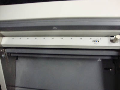 Velobind oneeleven binding machine