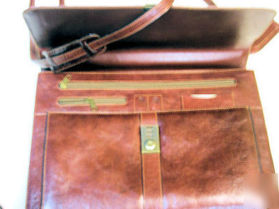 Stebco leather briefcase â€“ expandable dividers w/ flap 