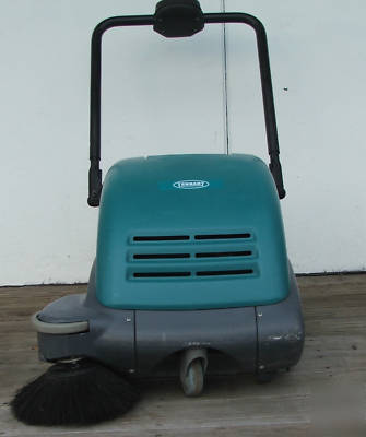 Tennant 3610 battery sweeper