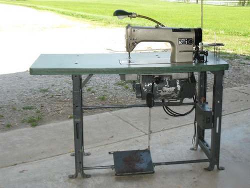 Consew industrial commercial sewing machine model 230