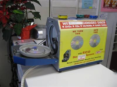 Grid display for dvd, cd & game black, pro dvd cleaner