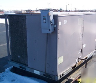 Carrier 10 ton rooftop air conditioner 48TJE012