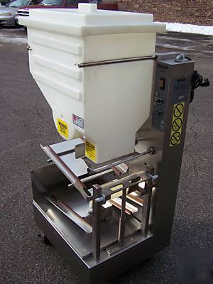 Fully-automated fry dispenser ram GDF28 